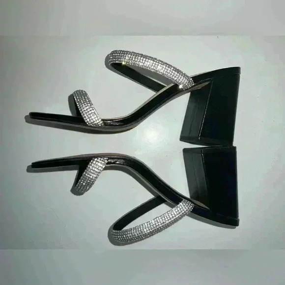 Vince Camuto Magaly Embellished Block Heel Sandal - Picture 7 of 8